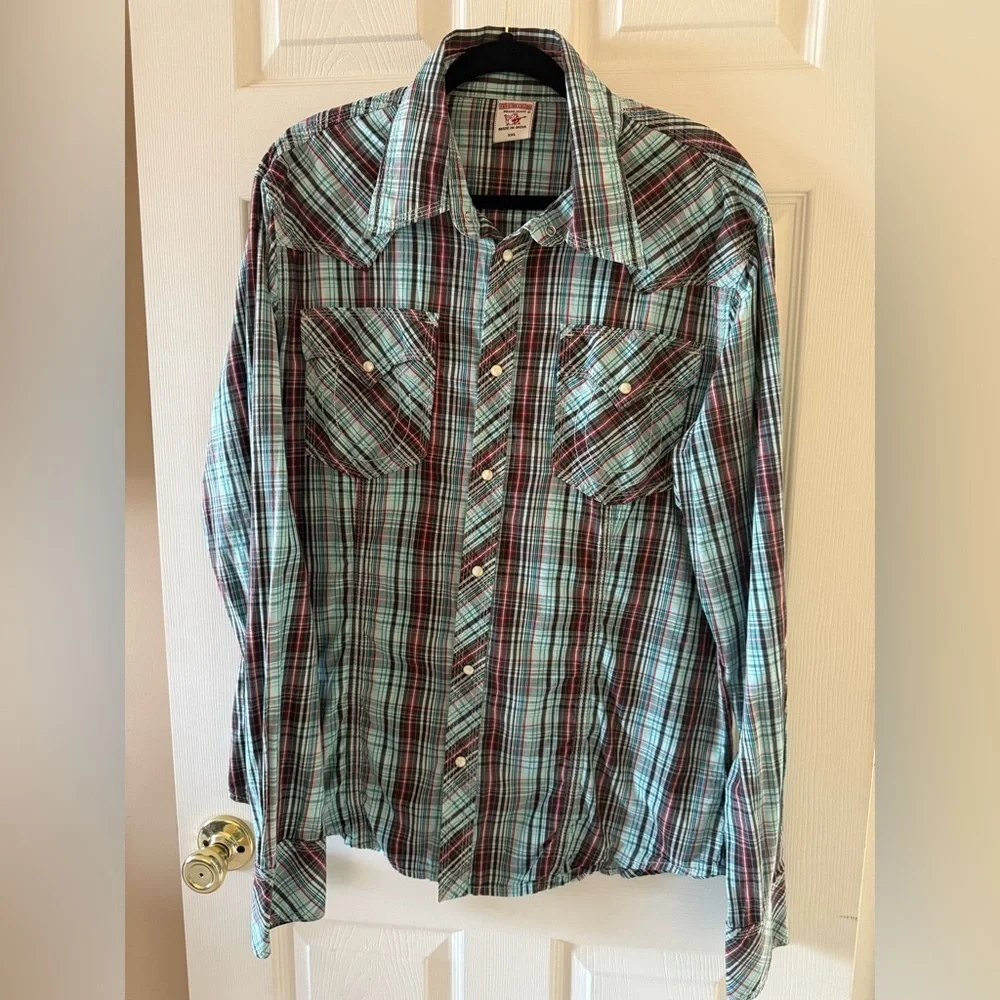 True Religion snap button shirt • Men’s XXL